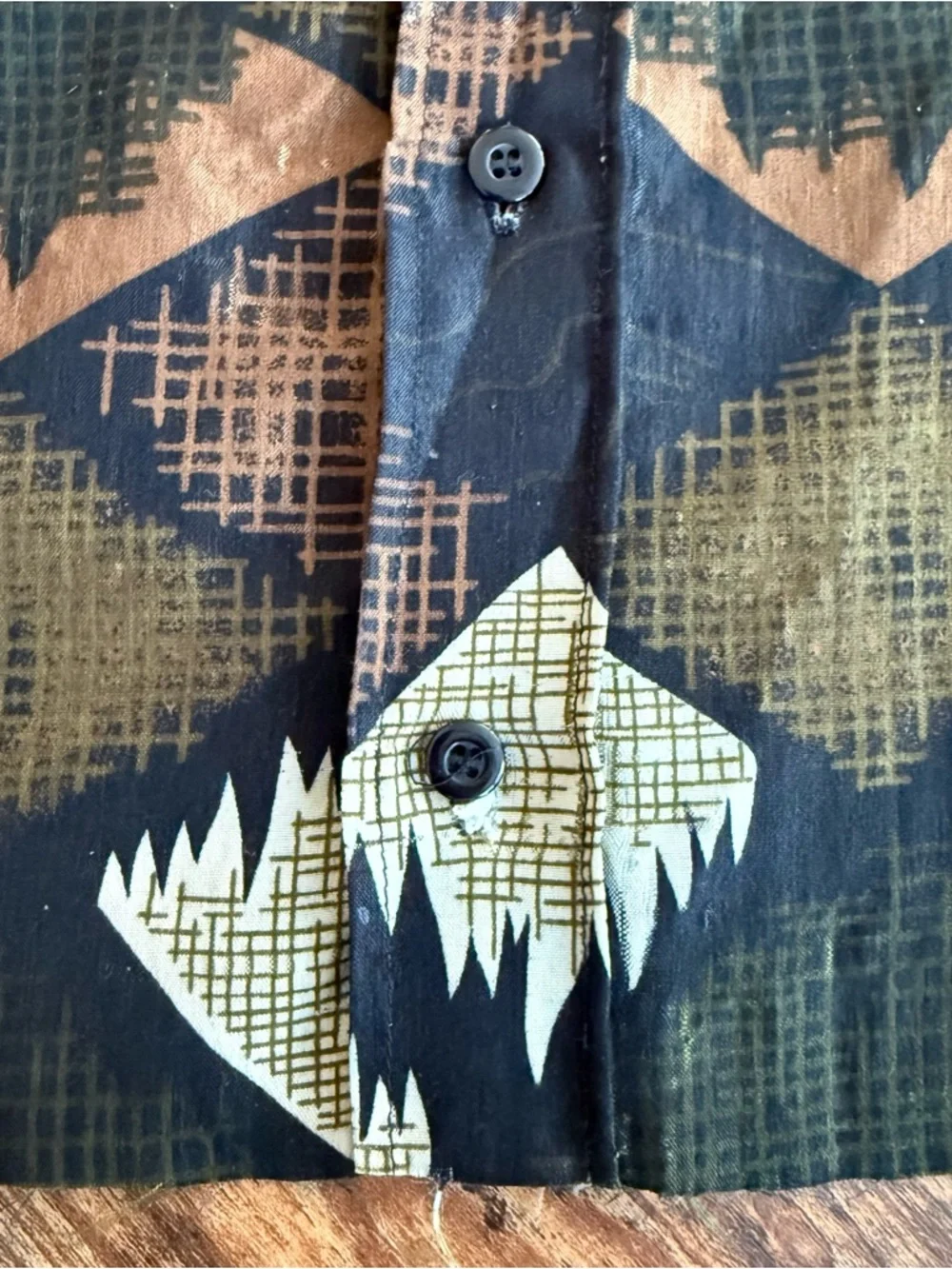 Vintage 90s Camel Cigarettes Cropped Earthy S/S Button Down ~ Size XXL - Picture 8 of 10